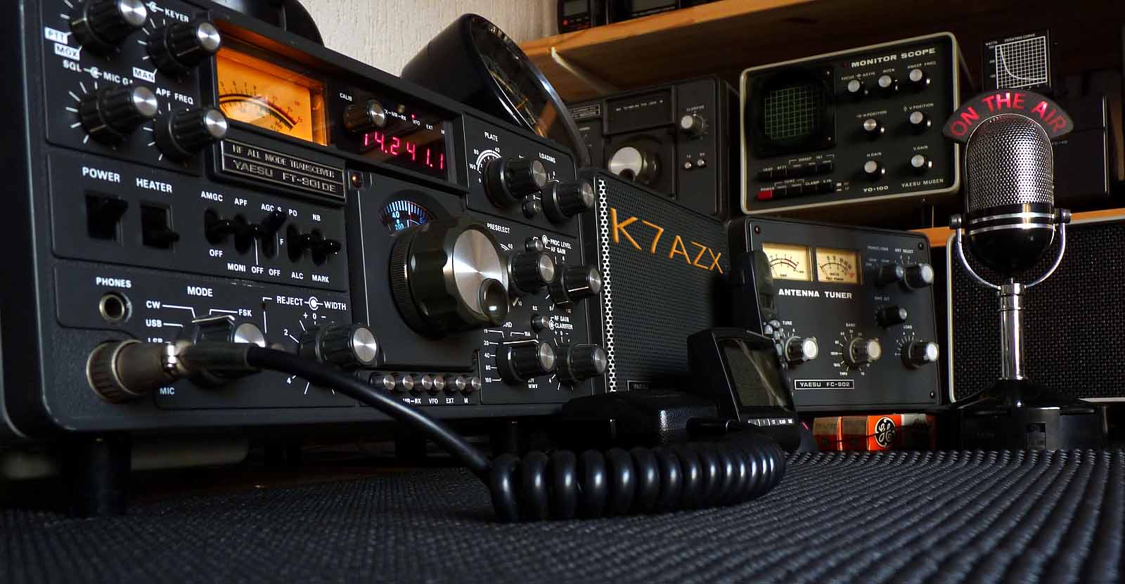 yeasu rig with K7AZX logo